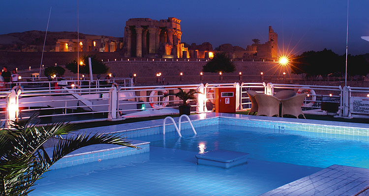 Nile cruise of the premium class