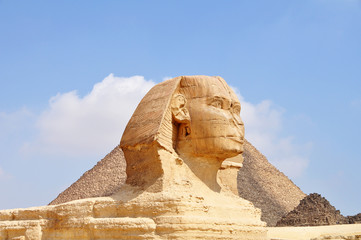Pyramides et Musée égyptien