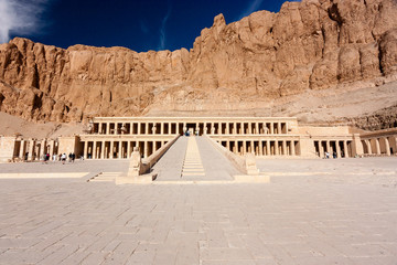 Embarquement & Temples